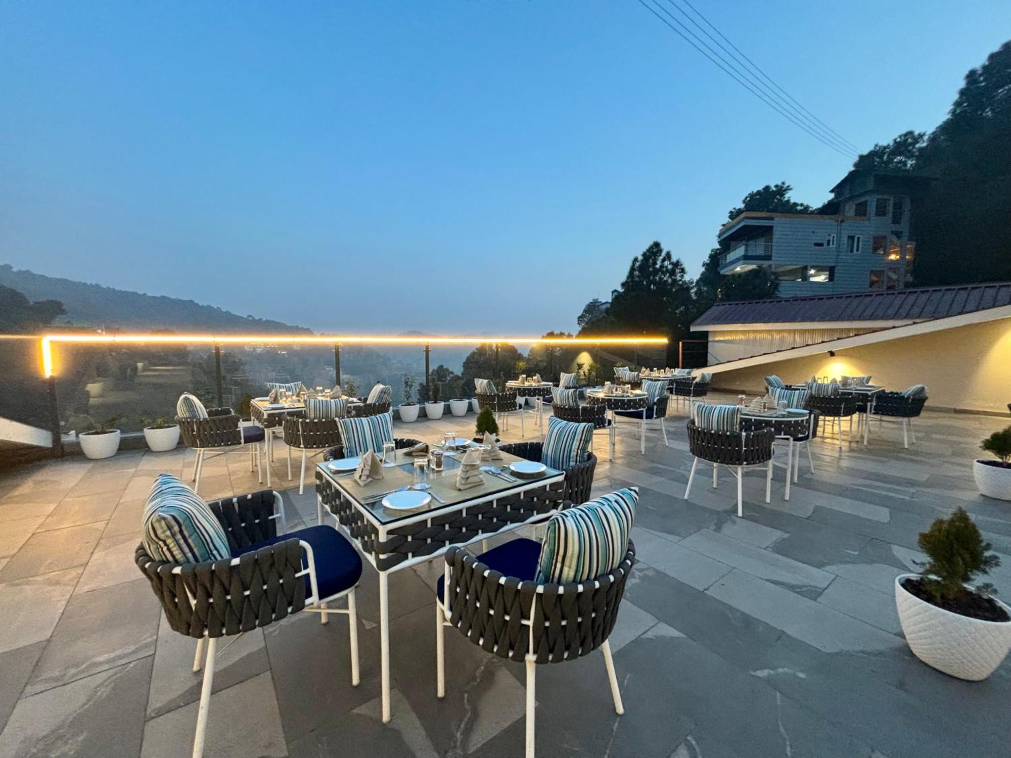 Arnisa Kasauli - A Boutique Hotel Kültér fotó